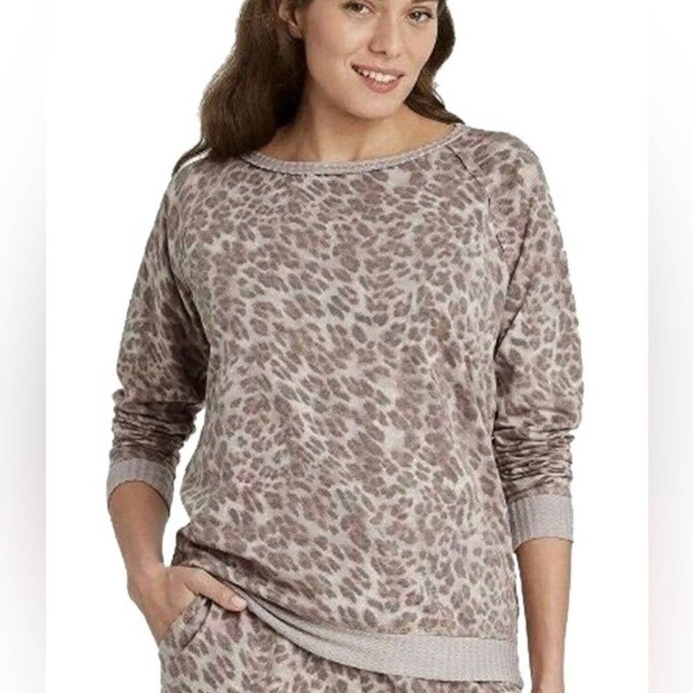 Knox Rose Long Sleeve Leopard Print Crewneck Size Medium
